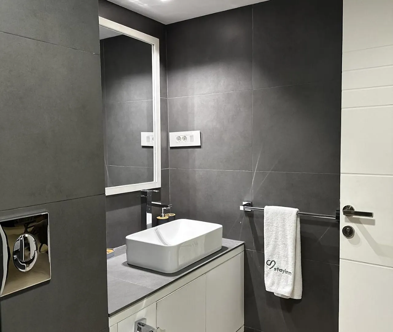 The Corner 1Br In Gemmayze Beirut Lebanon