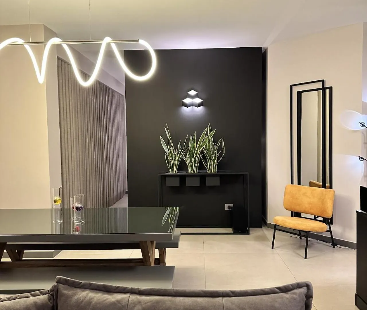 The Corner 1Br In Gemmayze Beirut 0*,  Lebanon